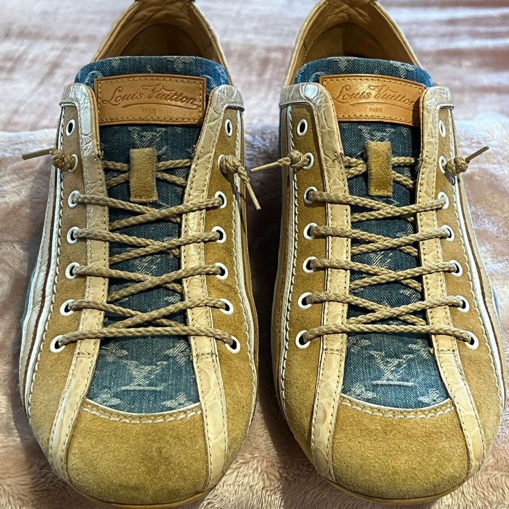 Louis Vuitton Beige/Blue monogram denim and leather low top sneakers